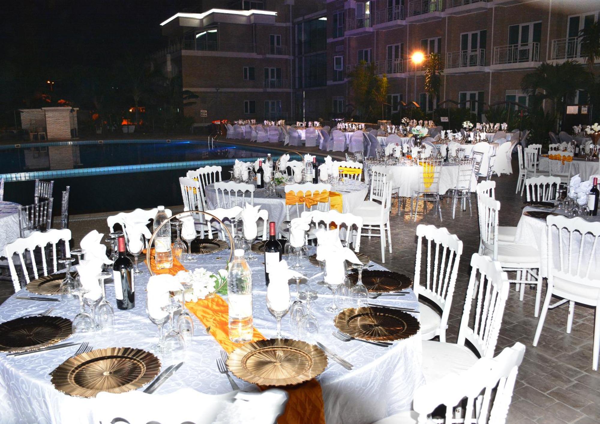 ברזוויל Pefaco Hotel Maya Maya מראה חיצוני תמונה