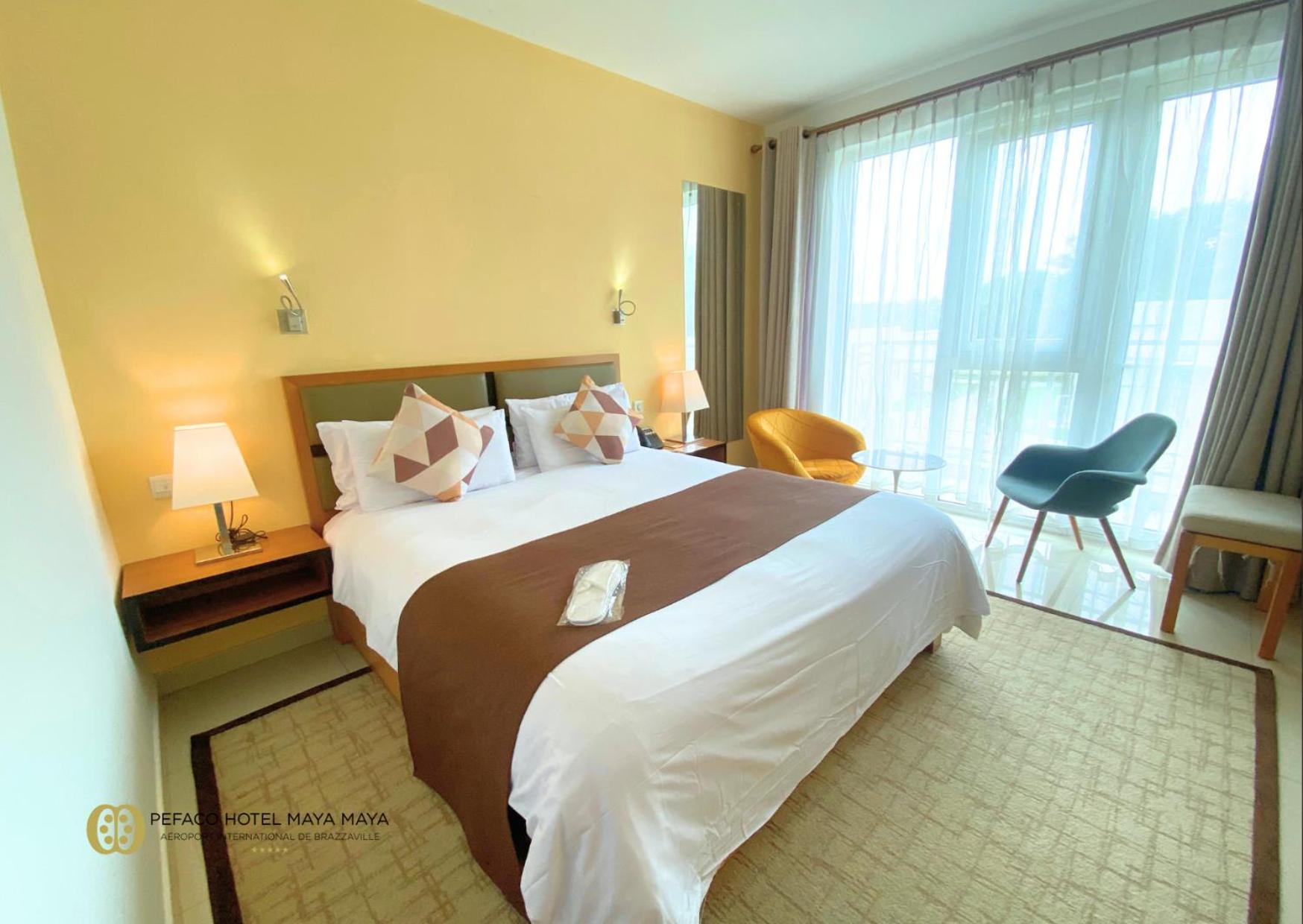 ברזוויל Pefaco Hotel Maya Maya מראה חיצוני תמונה