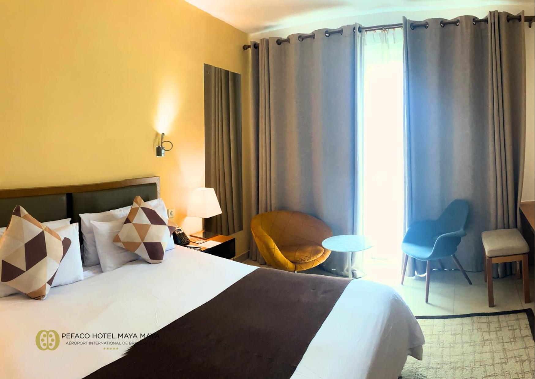 ברזוויל Pefaco Hotel Maya Maya מראה חיצוני תמונה