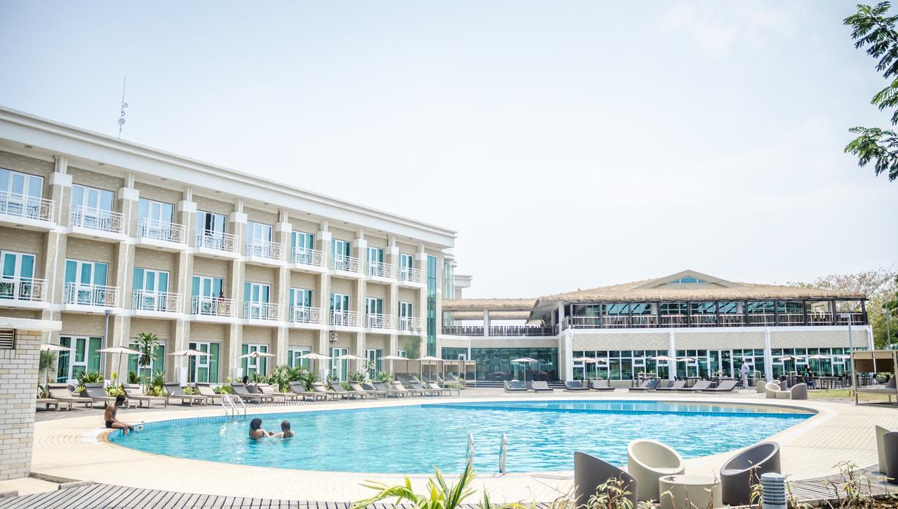 ברזוויל Pefaco Hotel Maya Maya מראה חיצוני תמונה