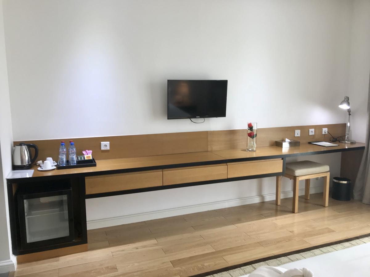 ברזוויל Pefaco Hotel Maya Maya מראה חיצוני תמונה